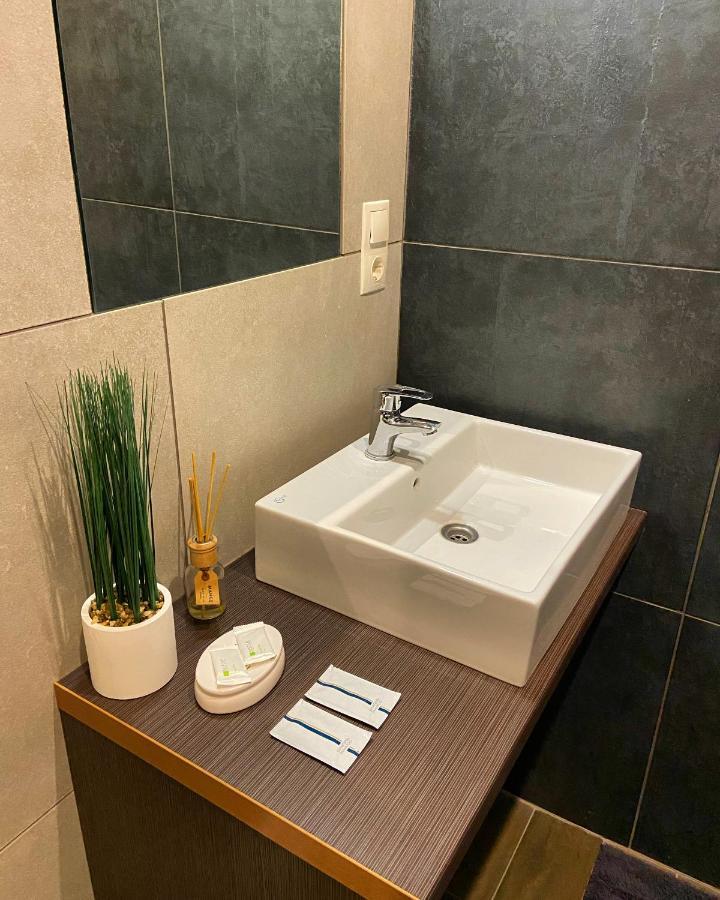 Vip Apartment Ploscha Rynok Lviv Eksteriør billede